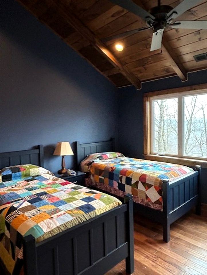 Cozy Cabin for a Peaceful Family Getaway in Nantahala National Forest, North Carolina