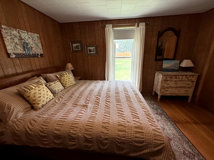 Vacation Rentals (United States of America, Ennis, Montana)