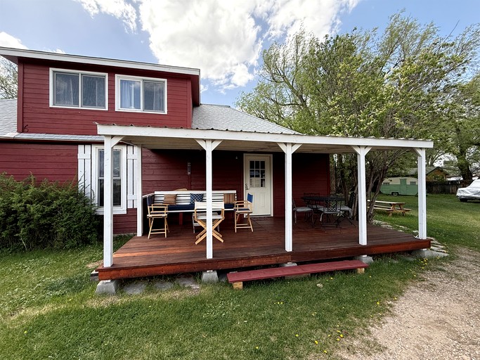 Vacation Rentals (United States of America, Ennis, Montana)