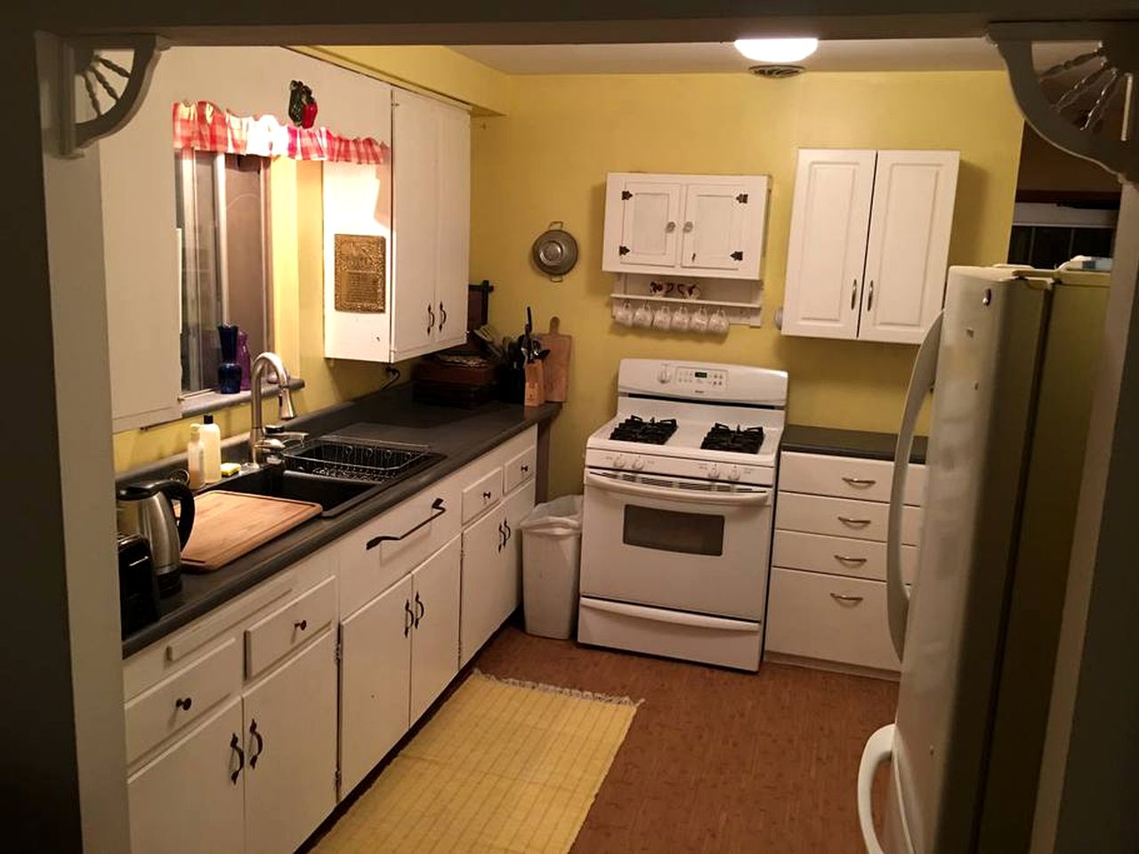 Rustic Cabin Rental Surrounded by the Mojave Desert in Yucca Valley, California