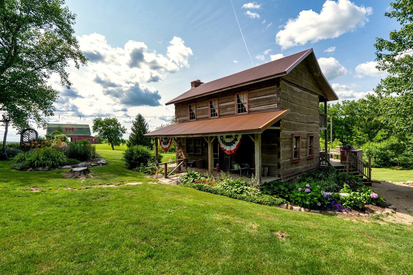 Enchanting Vacation Rental on Working Alpaca Farm near Kokomo, Indiana
