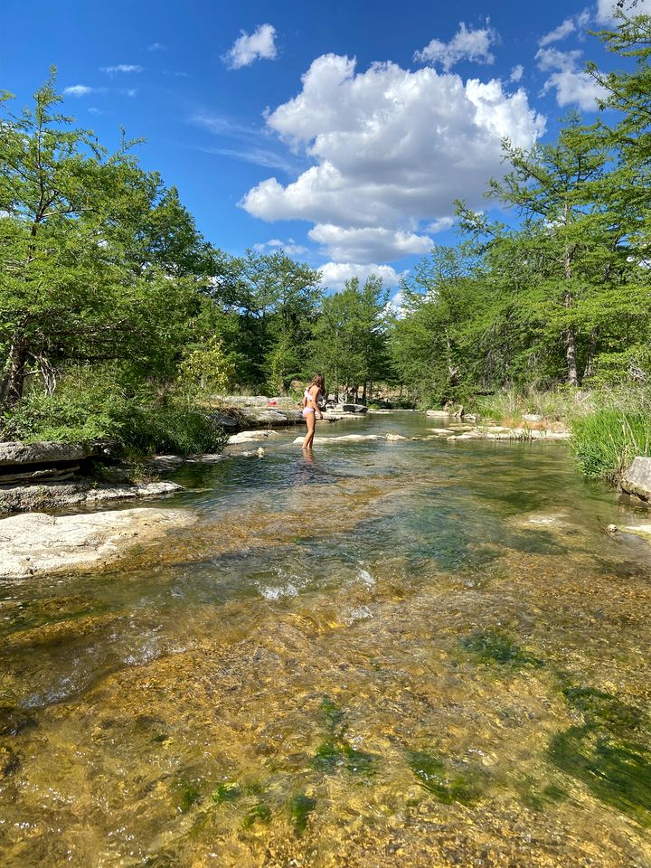 Efficiency-Style Cabin with Spa Lovely for a Couples Escape in Hunt, Texas