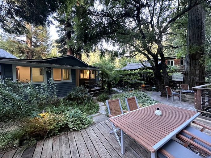 Cottages (United States of America, Boulder Creek, California)