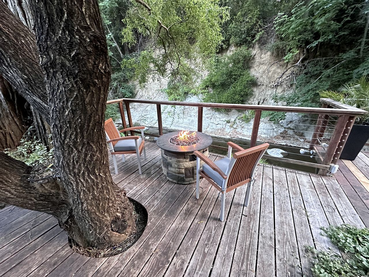 Stunning Riveside Cottage in the Santa Cruz Mountains for a Peaceful Escape in Nature in Boulder Creek, California