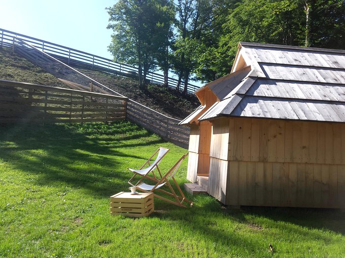 Huts (Stahovica, Central Slovenia, Slovenia)