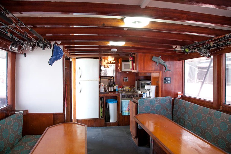 Boats & Floating Homes (La Paz, Baja California, Mexico)