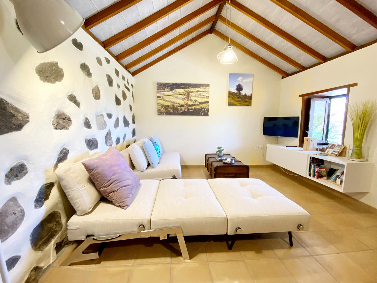 Charming Historic House with Sea & Mountain Views near Valle Gran Rey, La Gomera