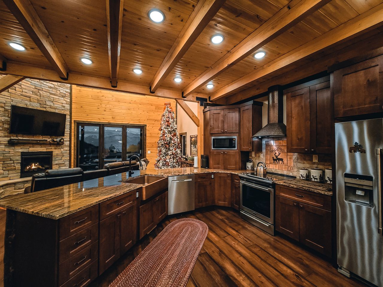 Mountain Cabin with Hot-Tub and Breathtaking Views in Colorado