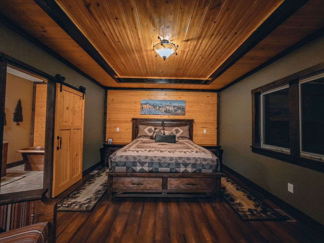 Mountain Cabin with Hot-Tub and Breathtaking Views in Colorado