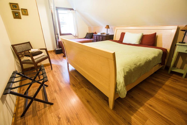 Nature Lodges (Pitt Meadows, British Columbia, Canada)