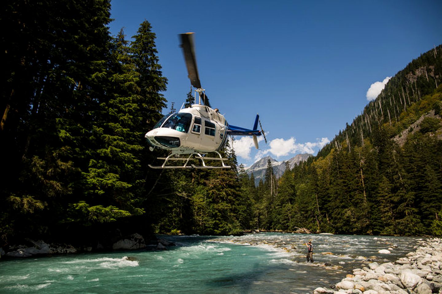 Cozy Room Rentals at Cedar Lodge for Guided Fishing Trip in Vancouver, British Columbia