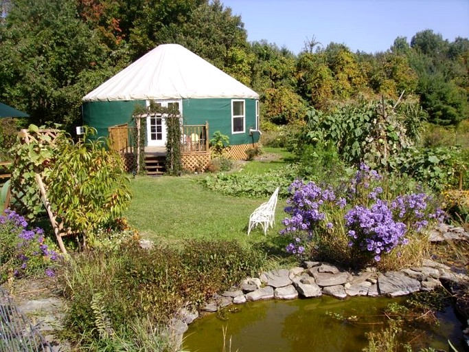 Yurts (Newfield, New York, United States)