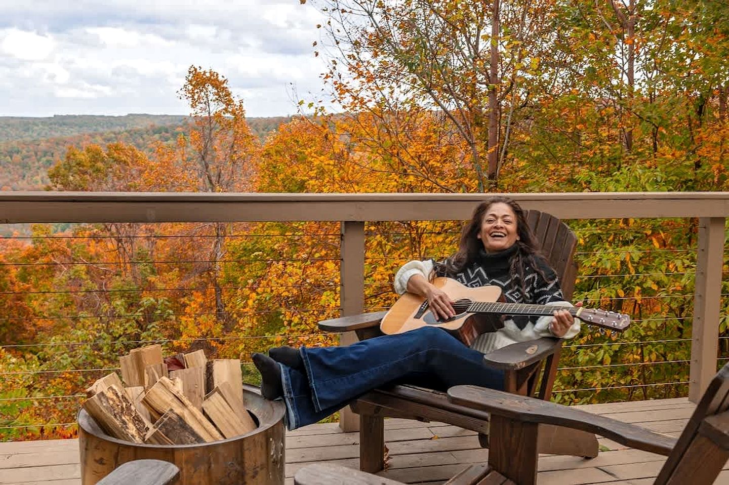Elegant Family-Friendly Dome with Outdoor Shower, Jacuzzi and Views in Tennessee