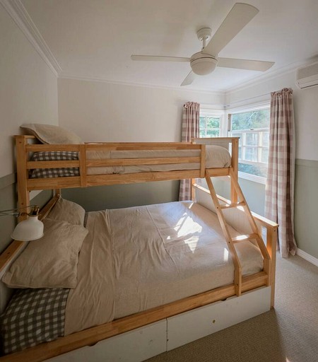 Vacation Rentals (Australia, Nerang, Queensland)