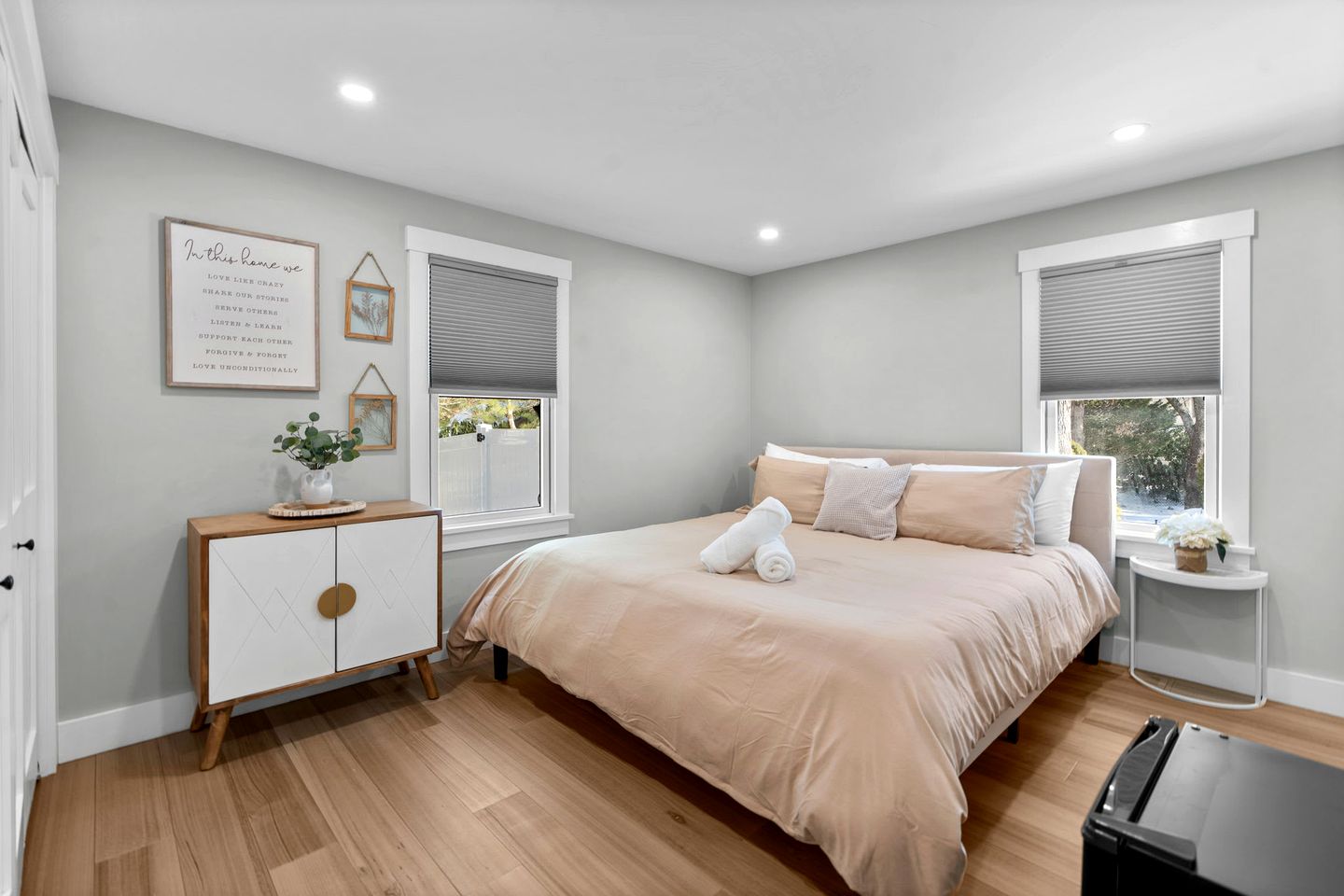 Stylish Retreat with Game Room, Home Theater & Outdoor Patio in Barnstable, Massachusetts