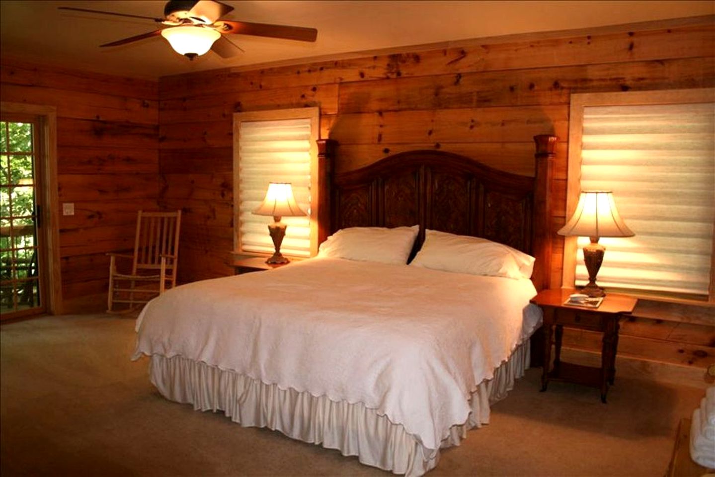 Luxury Cabin Rental near Lake Junaluska Waynesville, NC