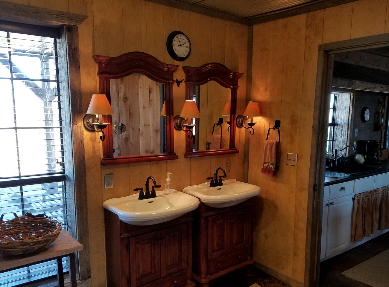 Elegant Ranch Cabin near the Buffalo River National Park in St. Joe, Arkansas