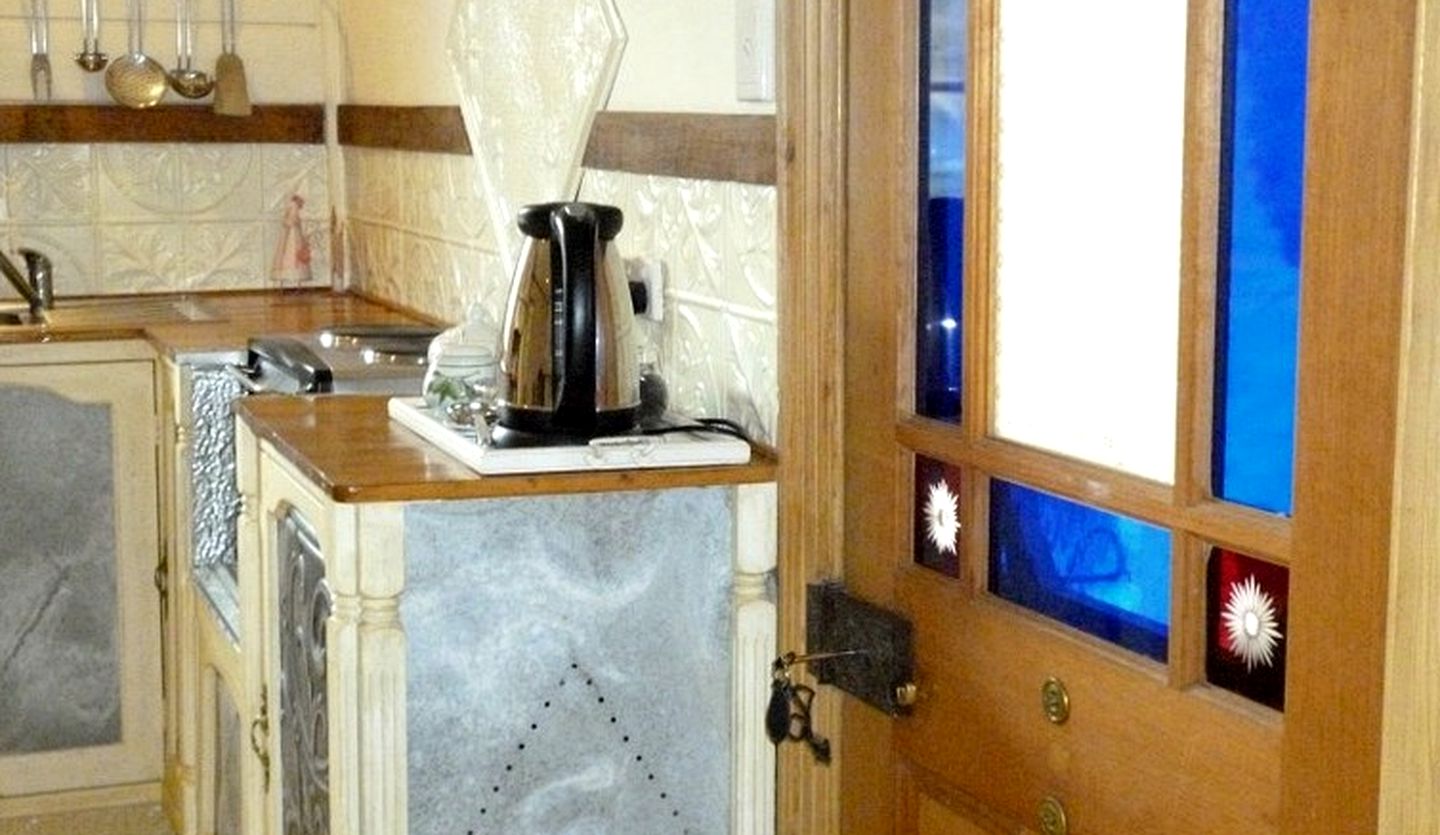 Cottages (Heathcote, Victoria, Australia)