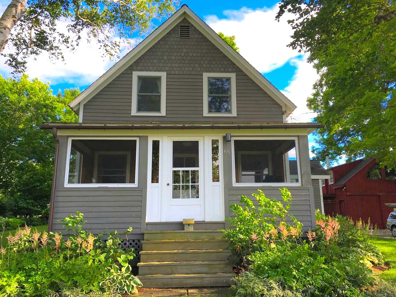 Gorgeous and Historical Cottage Rental near Mohawk Mountain, Connecticut