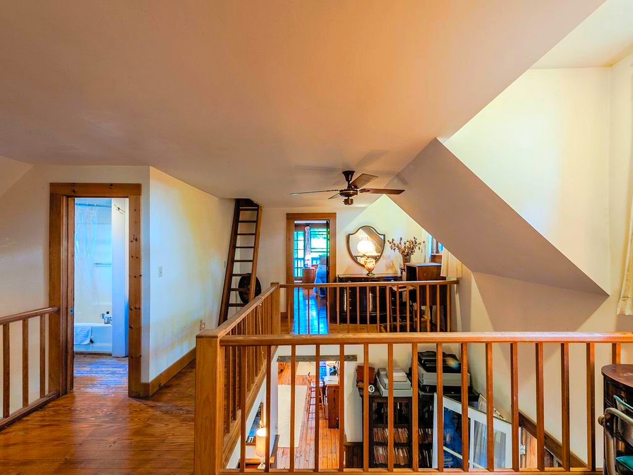 Gorgeous and Historical Cottage Rental near Mohawk Mountain, Connecticut