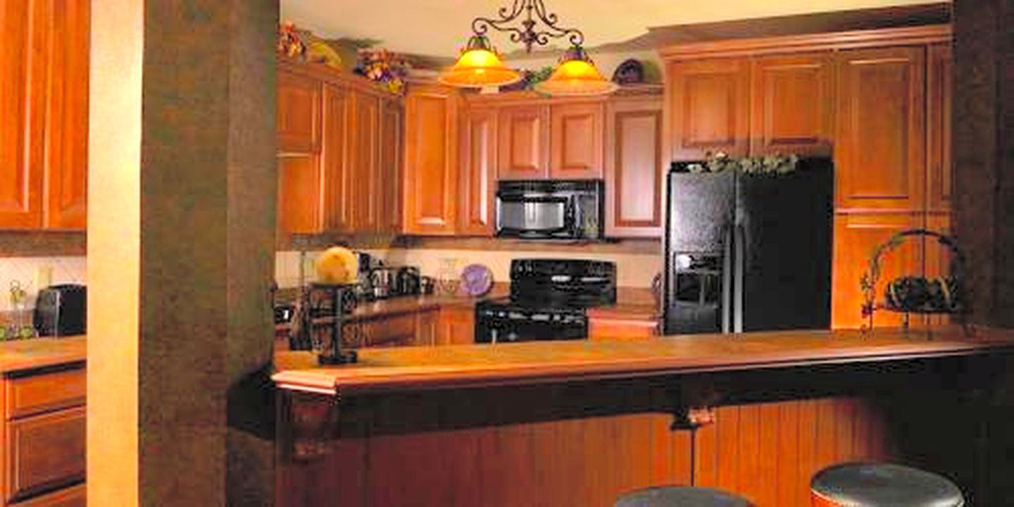 Elegant Villa Perfect for a Group Getaway on Table Rock Lake in Missouri