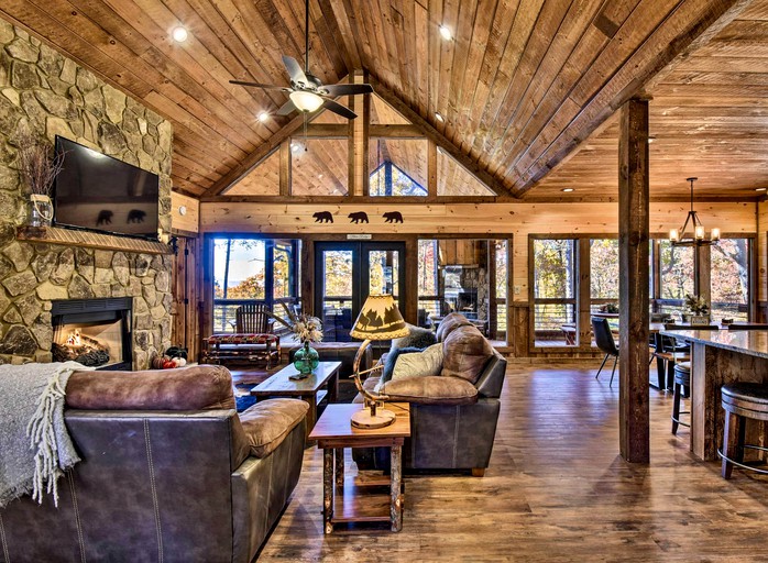 Cabins (United States of America, Morganton, Georgia)