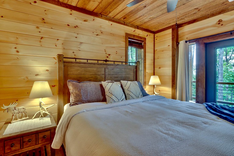 Cabins (United States of America, Morganton, Georgia)