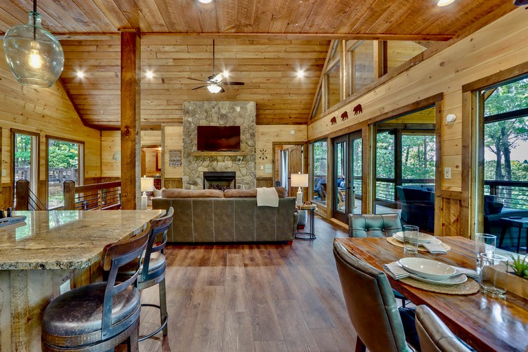 Cabins (United States of America, Morganton, Georgia)