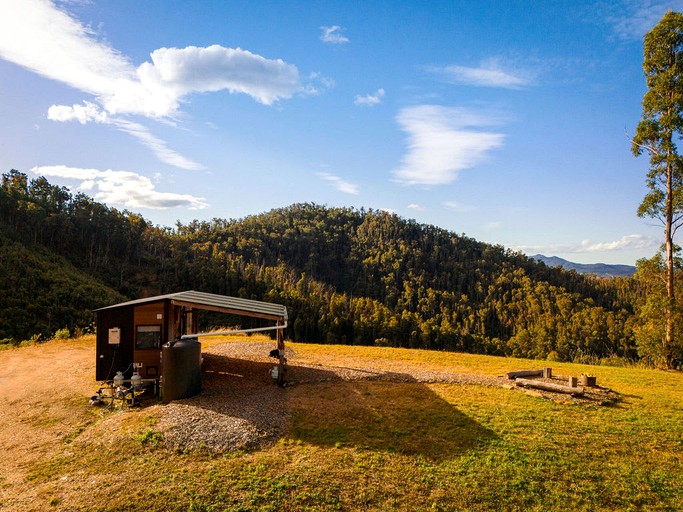 Tiny Houses (Australia, Talarm, New South Wales)