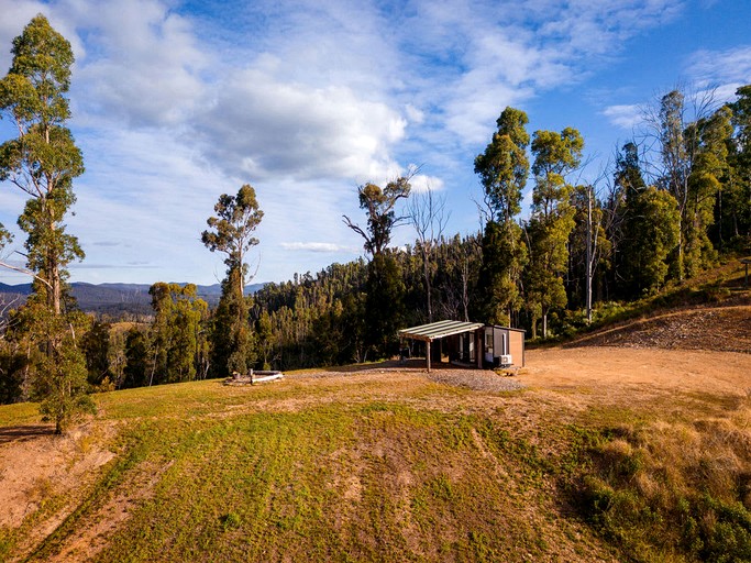 Tiny Houses (Australia, Talarm, New South Wales)