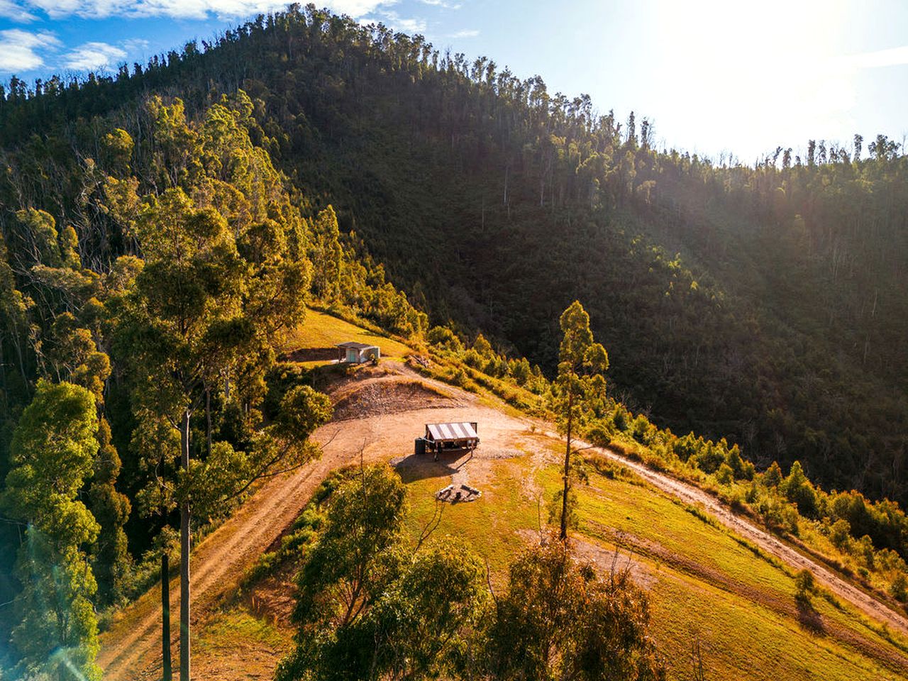 Elevated Tiny House with Spectacular Views in New South Wales, Australia