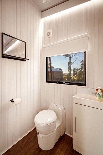 Tiny Houses (Australia, Talarm, New South Wales)