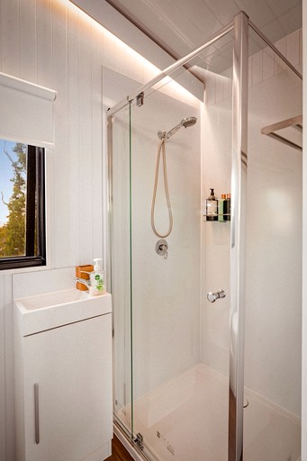 Tiny Houses (Australia, Talarm, New South Wales)