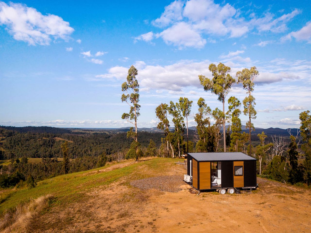 Elevated Tiny House with Spectacular Views in New South Wales, Australia