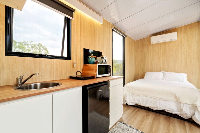 Tiny Houses (Australia, Steels Creek, Victoria)