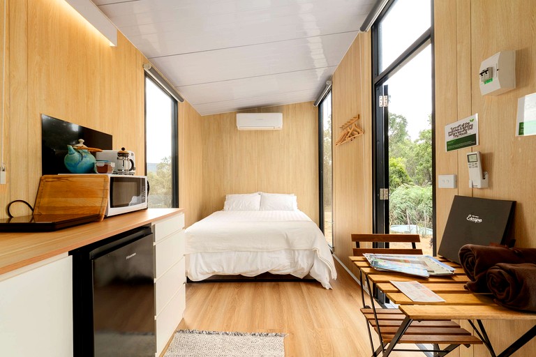 Tiny Houses (Australia, Steels Creek, Victoria)