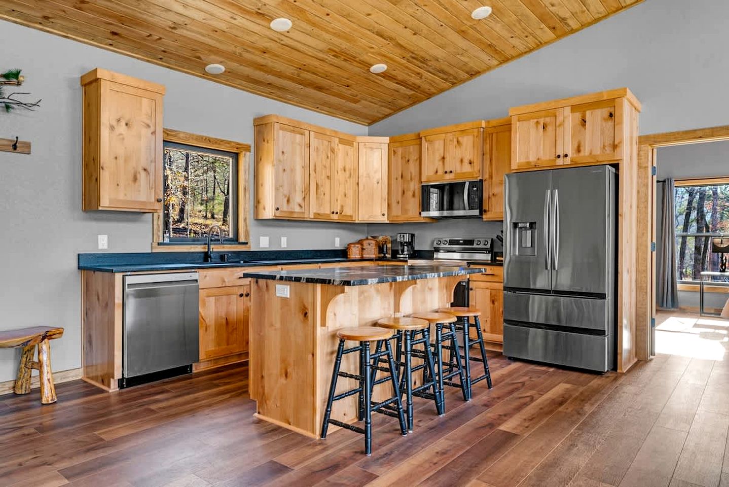 Tranquil Riverside Cabin with Expansive Trails near Elkins, Arkansas