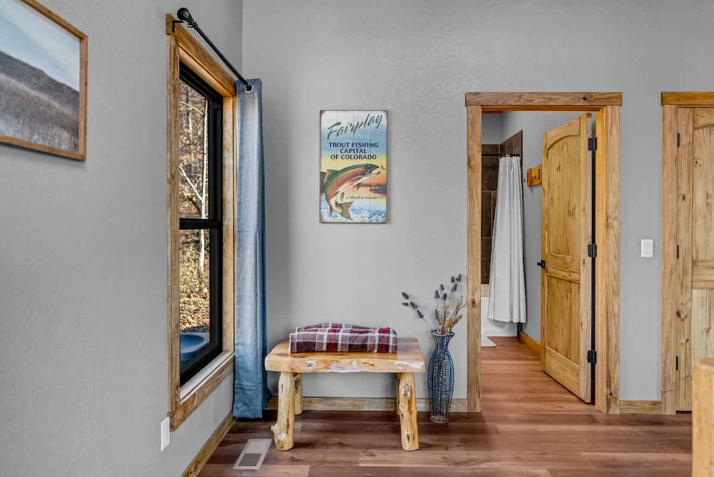 Tranquil Riverside Cabin with Expansive Trails near Elkins, Arkansas