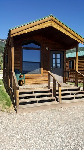 Breathtaking Cabin Fire Pit Provided Close to West Yellowstone, Montana