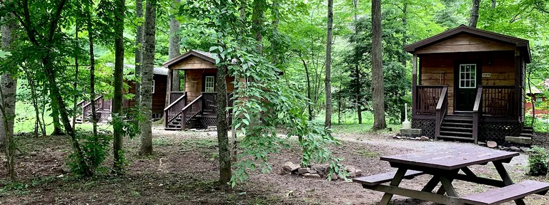 Thematic Western Suite Rental with Back Deck Access in West Virginia | Vacation Rentals (Monterville, West Virginia, United States of America)