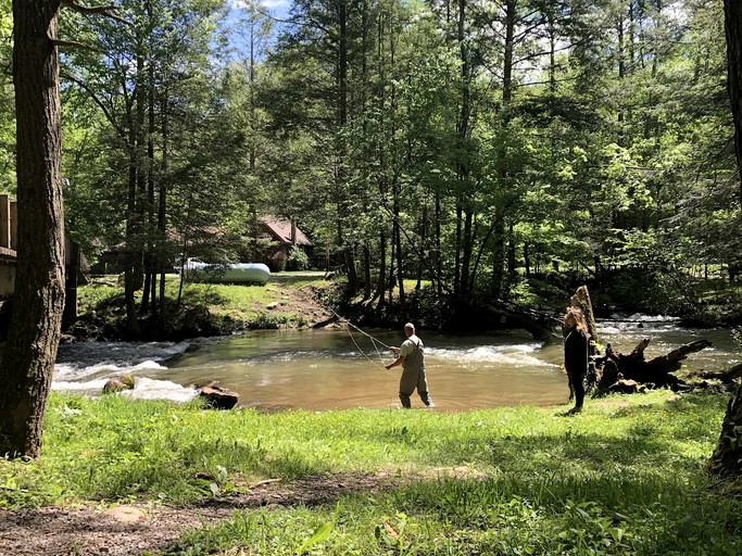 Thematic Western Suite Rental with Back Deck Access in West Virginia | Vacation Rentals (Monterville, West Virginia, United States of America)