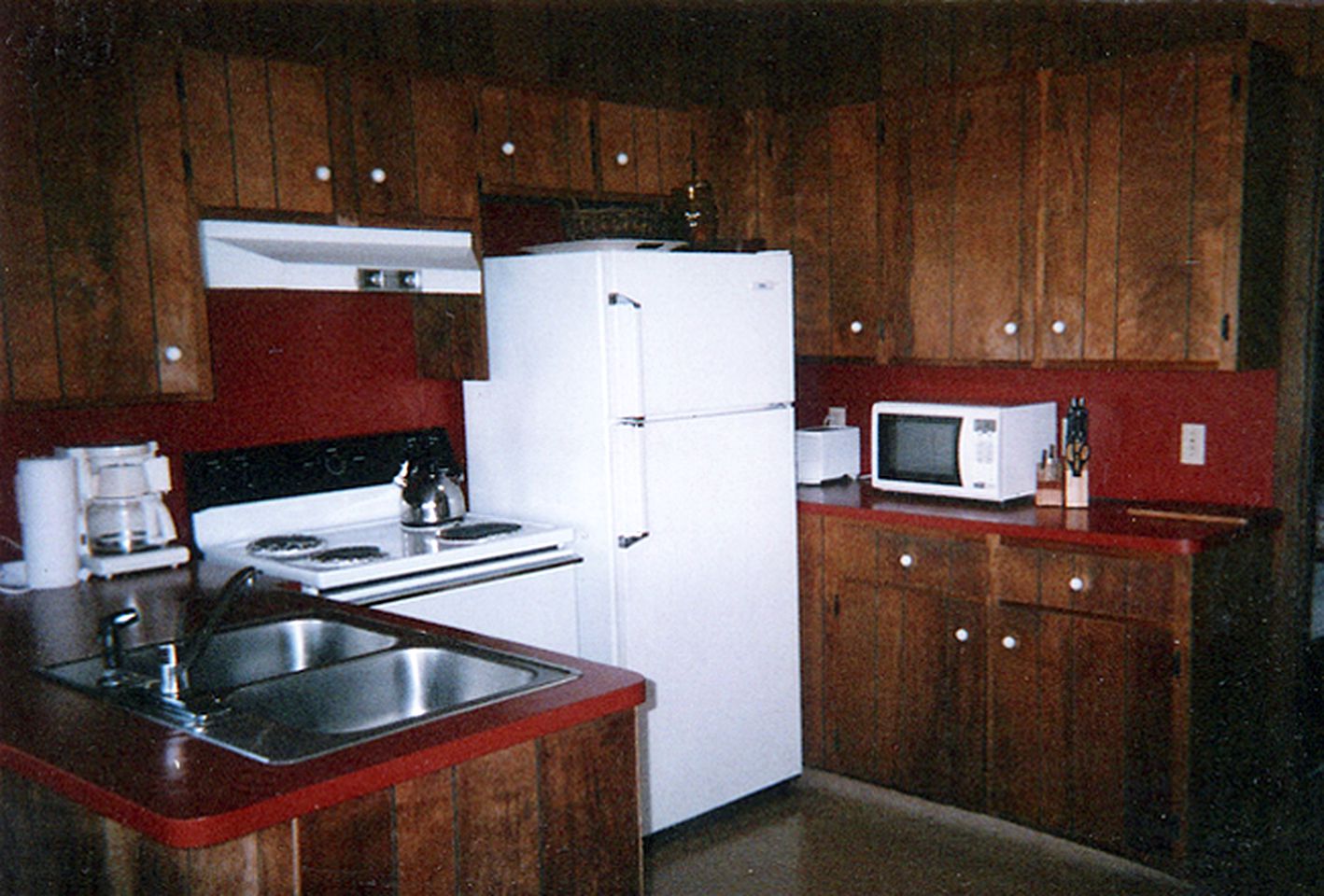 Waterfront Family Rental for a Beach Getaway in Cape Cod Bay, Massachusetts