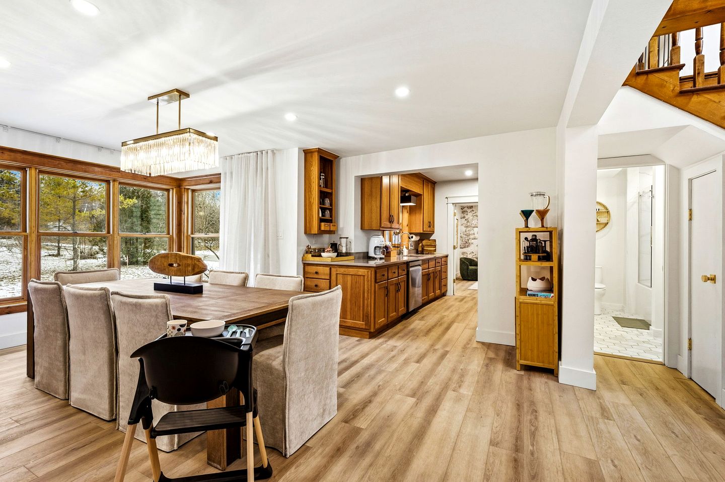 Scenic Farmhouse with Hot Tub & Barrel Sauna, Walk to Beach and Shops in Ellison Bay, WI