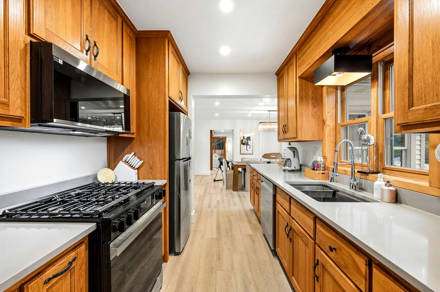 Scenic Farmhouse with Hot Tub & Barrel Sauna, Walk to Beach and Shops in Ellison Bay, WI