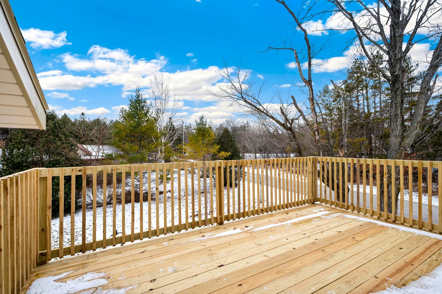Scenic Farmhouse with Hot Tub & Barrel Sauna, Walk to Beach and Shops in Ellison Bay, WI