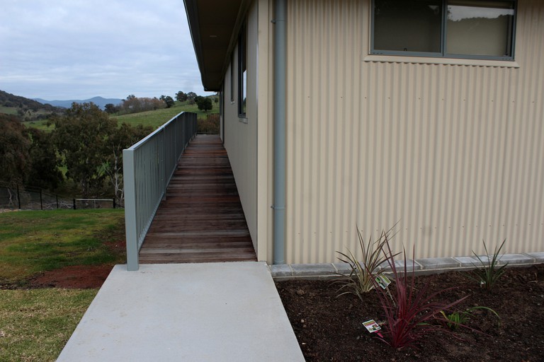 Cottages (Tumut, New South Wales, Australia)