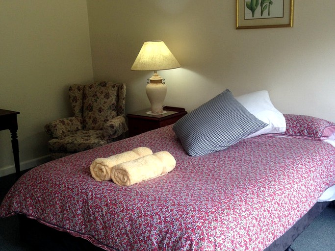 Nature Lodges (Walcha, New South Wales, Australia)