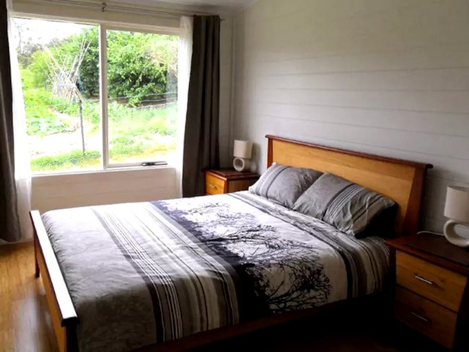 Cottages (Weegena, Tasmania, Australia)