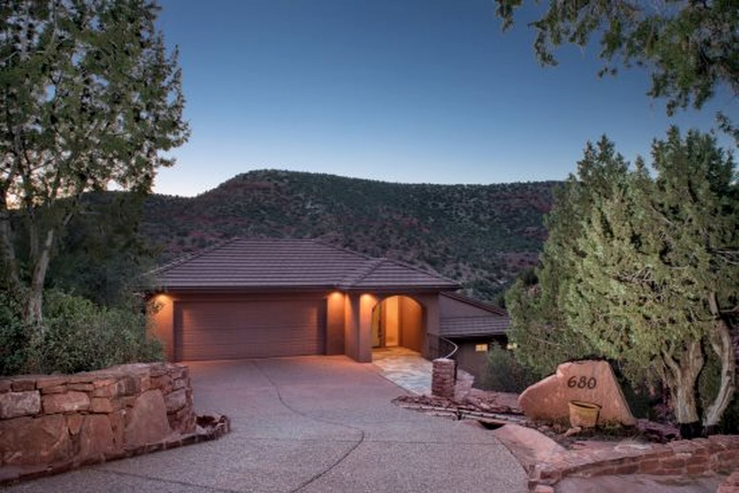 Peaceful Vacation Rental with Private Trail to Creek and Stunning Views for a Fantastic Family Getaway in Sedona, Arizona