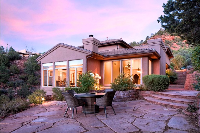 Peaceful Vacation Rental with Private Trail to Creek and Stunning Views for a Fantastic Family Getaway in Sedona, Arizona